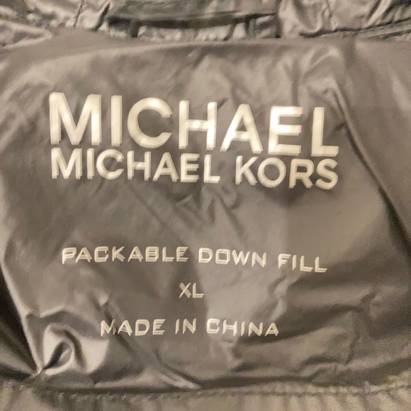 Michael Kors Lightweight Down Jacket - Picture 5 of 5